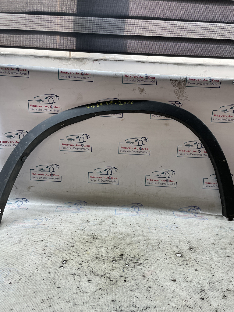 Bandou aripa dreapta spate BMW X1 2010