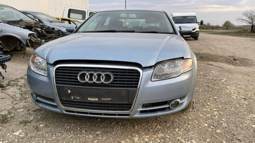 Bandou aripa fata dreapta Audi A4 B7 [20