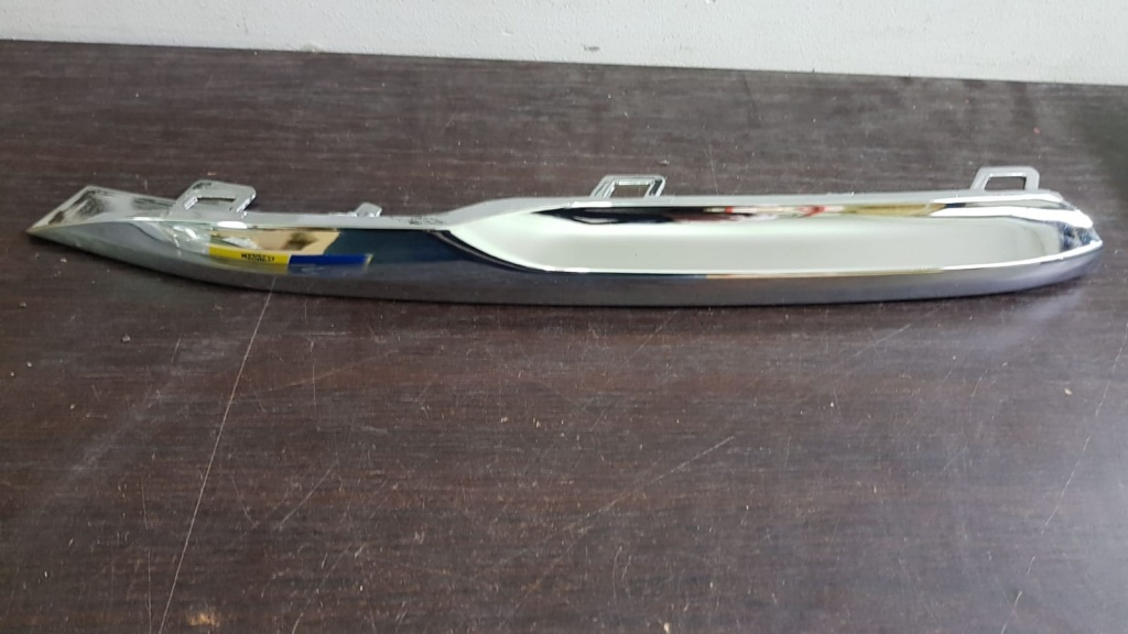 Bandou cromat grila proiector BMW SERIES 3 (F30/F31) SDN/S.W. 14-