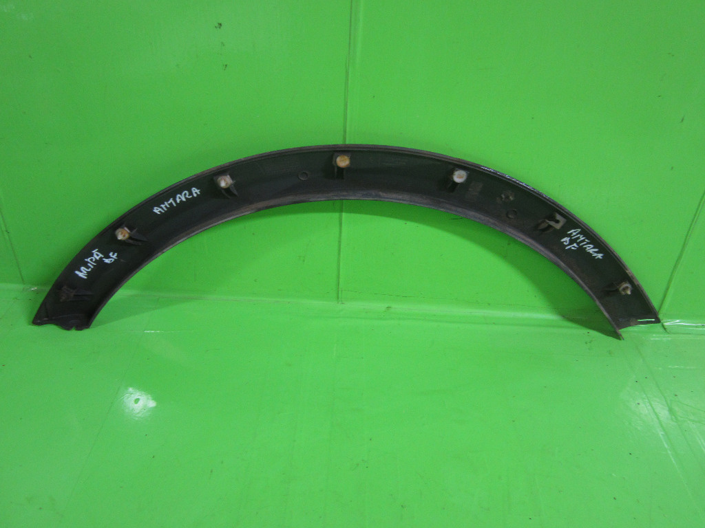 BANDOU / ORNAMENT ARIPA DREAPTA FATA OPE