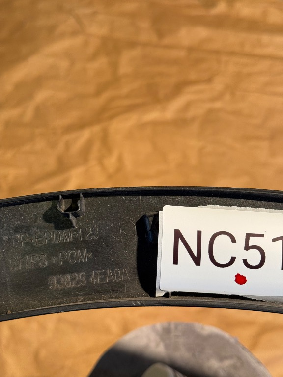 BANDOU ORNAMENT NISSAN QASHQAI 2013-2017
