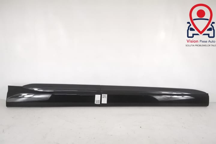 Bandou Ornament Usa Dreapta Spate Original In Stare Buna S Line Audi Q7 4M 2015 2016 2017 2018 2019 2020 Audi Q7 4M 2015 2016 2017 2018 2019 2020