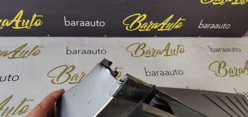 BANDOU STANGA SPATE HYUNDAI IONIQ V 5 2020 87732-GI100 CU DEFECT