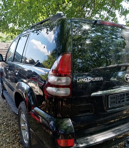 Bandou toyota Land Cruiser 2007 SUV Negr