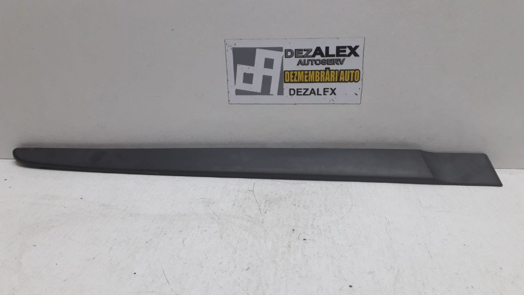 Bandou usa dreapta spate Renault Scenic 2 1.6 i 82
