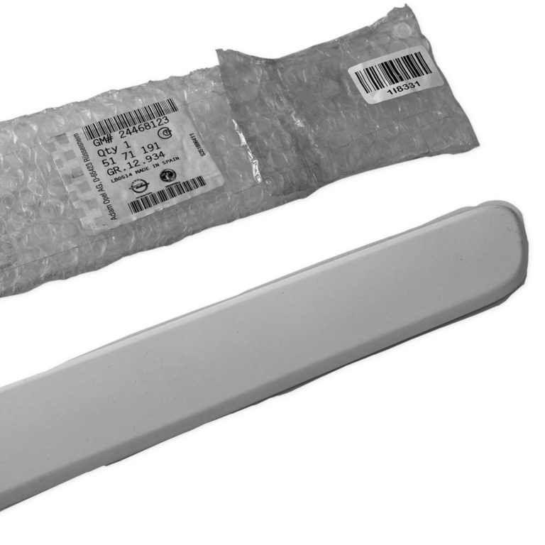 Bandou Usa Spate Stanga Oe Opel Corsa C 