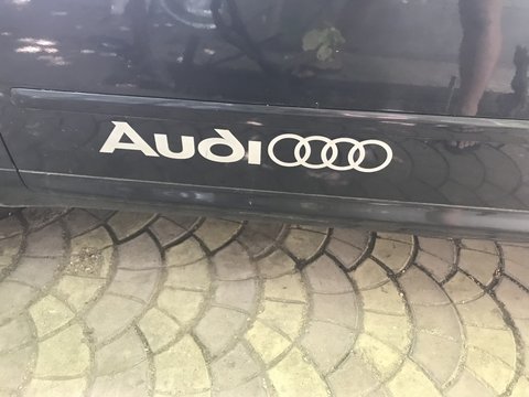Bandou usa stanga fata Audi A4 B7 combi