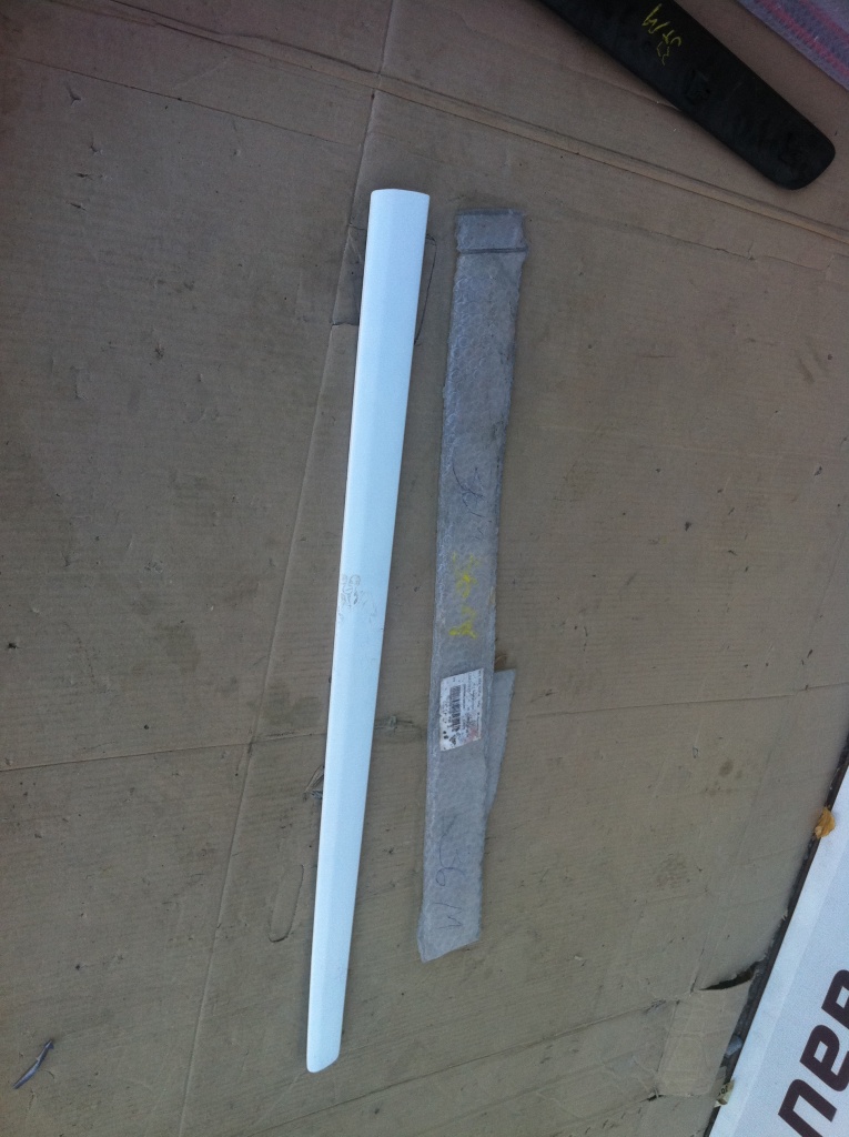 Bandou usa stanga fata vw polo 2005-2009