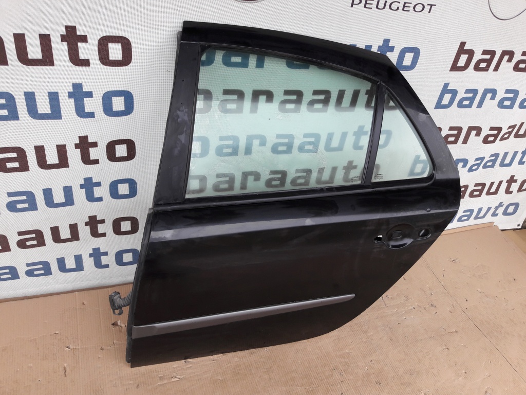 Bandou usa stanga spate renault laguna 2 2002-2006
