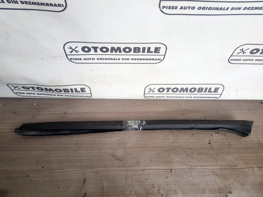 Bandouri Laterale Parbriz Opel Astra J 2009-2015