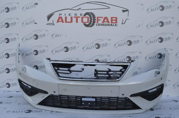 Bară față Seat Leon 5F FR Facelift an 2017-2020 cu găuri pentru Parktronic și spălătoare faruri F1YJPSQ1MQ