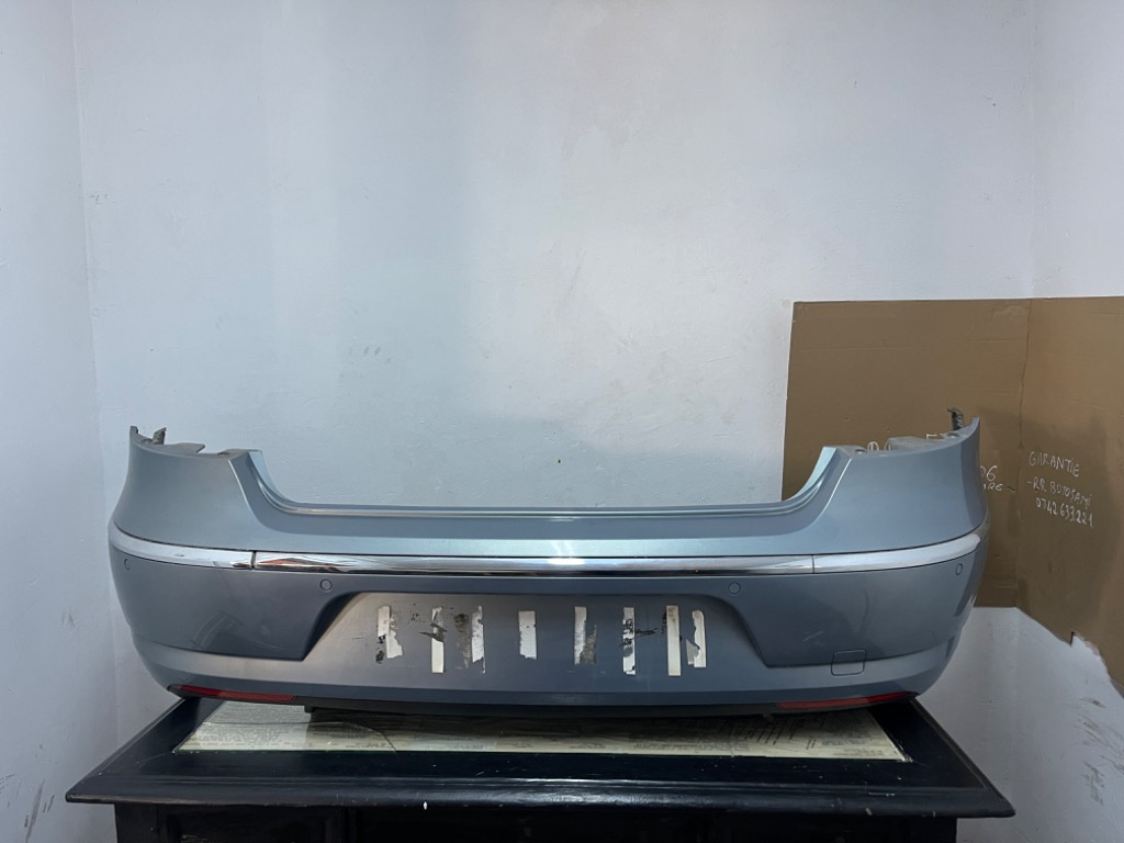 Bară spate VW Passat CC Facelift culoare LC7Z 2008-2016