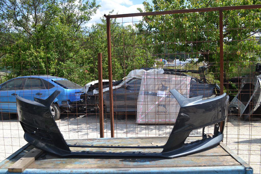 Bara Audi B9 -2016 cu senzori