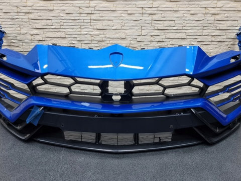 Bara față albastru carbon Lamborghini Urus