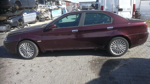 Bara fata Alfa Romeo 166 2004 limuzina 2