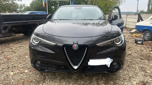 Bara fata Alfa Romeo Stelvio 2018 Sub 2.