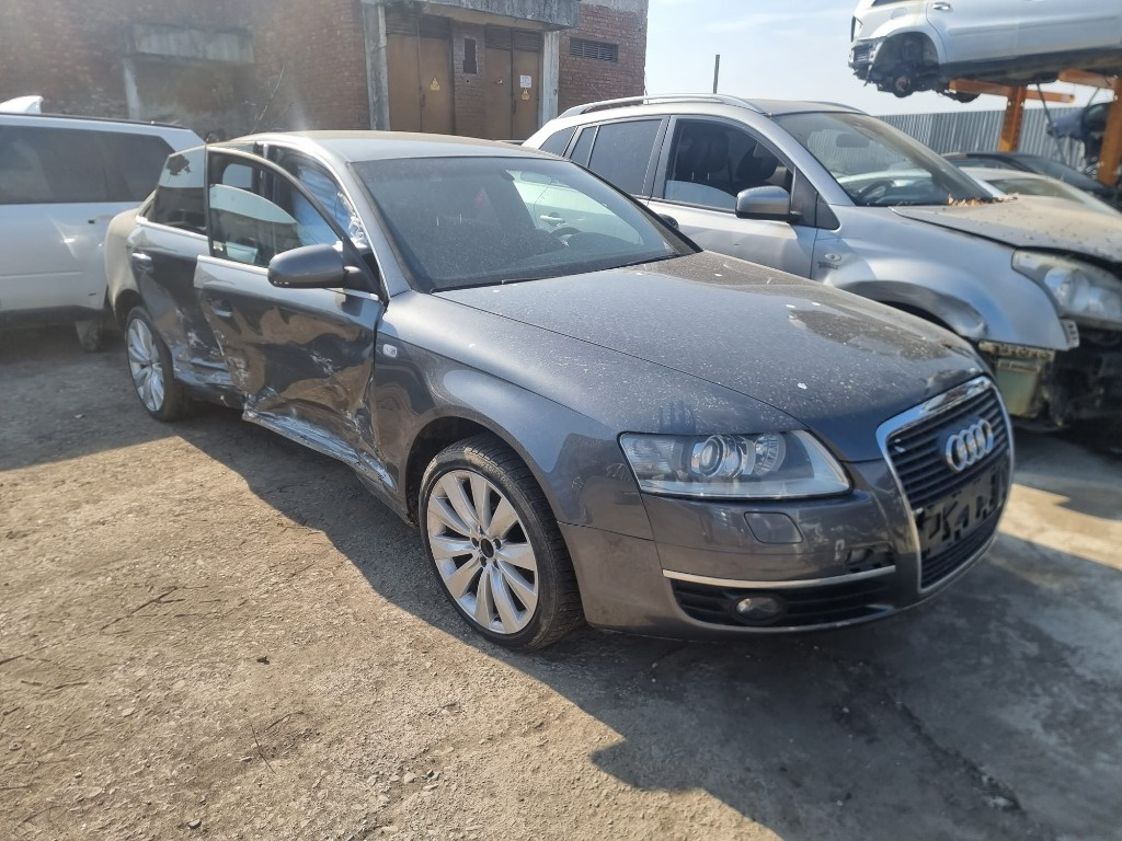 Bara fata Audi A6 C6 2004 berlina 2.0 BLB