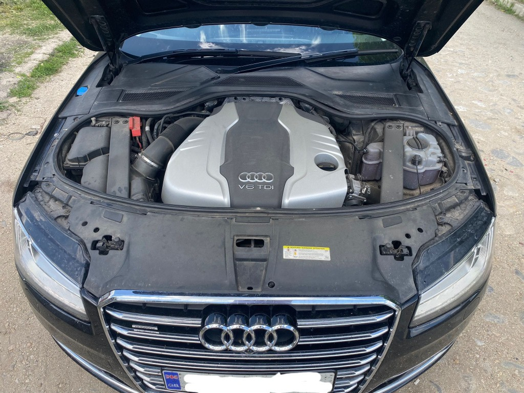 Bara fata Audi A8 D5 2017 Facelift. Berl