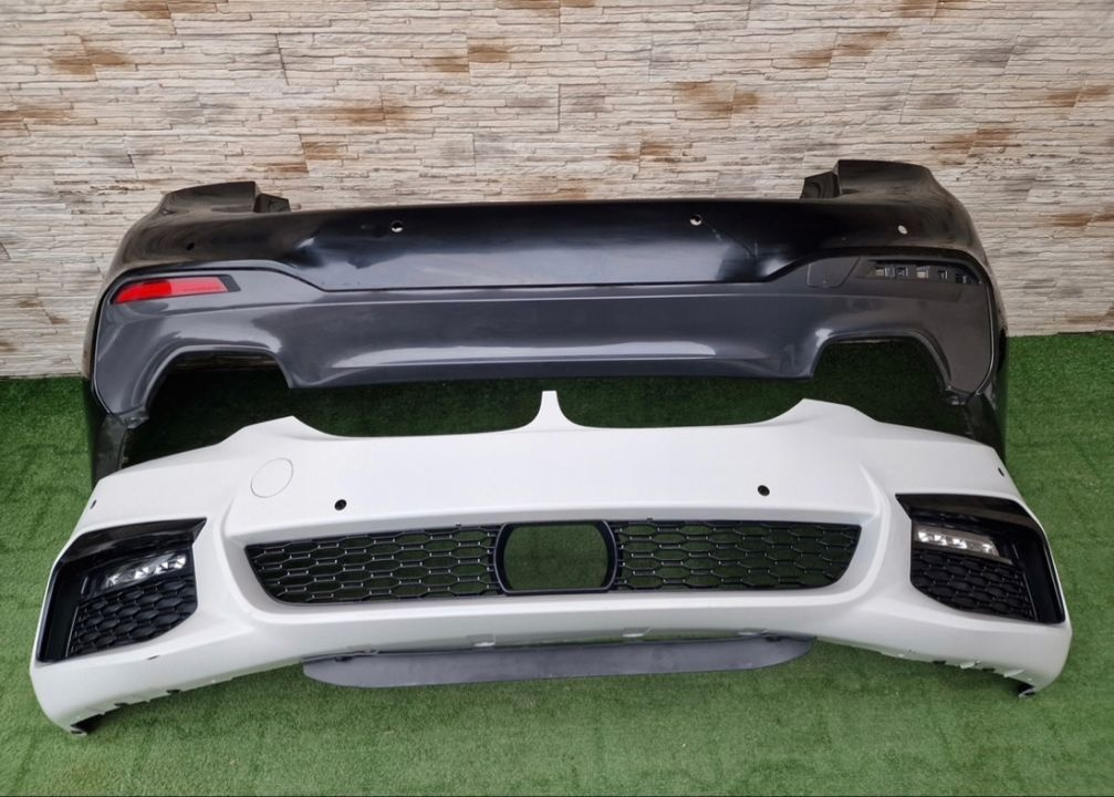 Bara fata bara spate praguri M pachet Bmw seria 5 G30 M pachet
