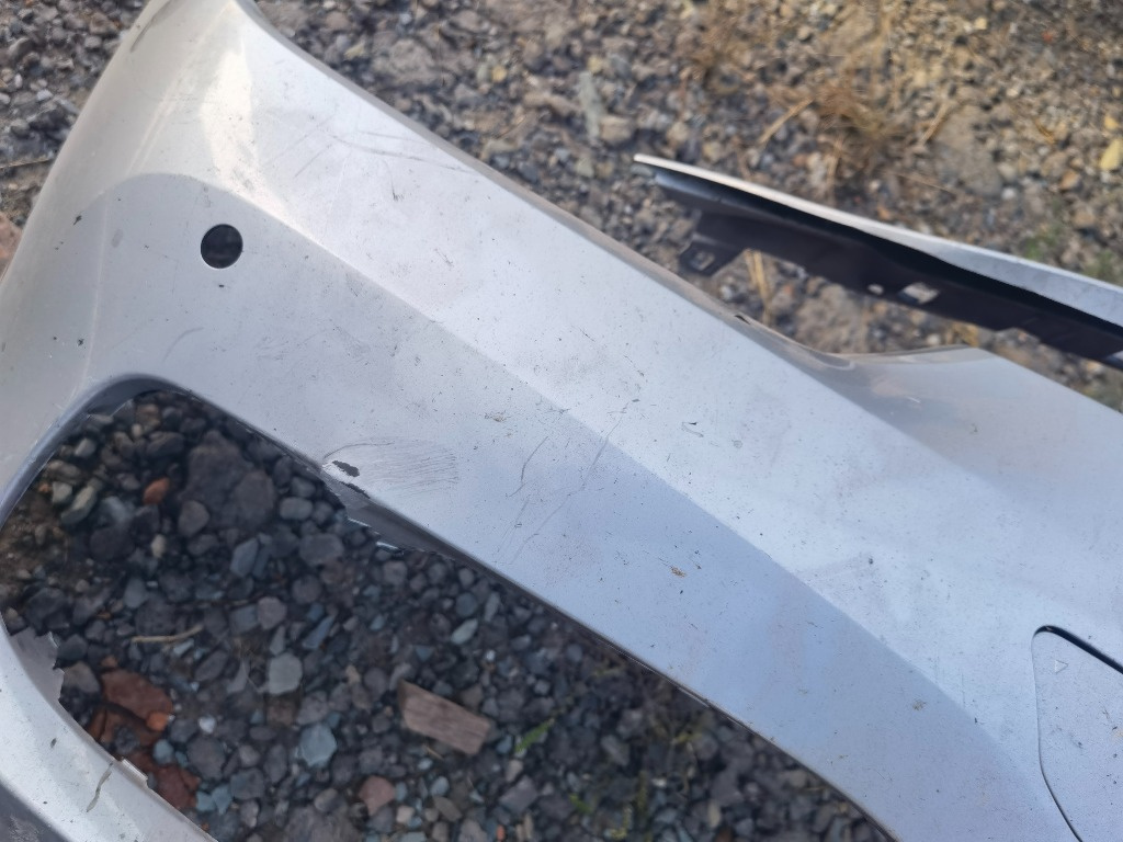 Bara fata BMW F30 F31 originala cu gauri