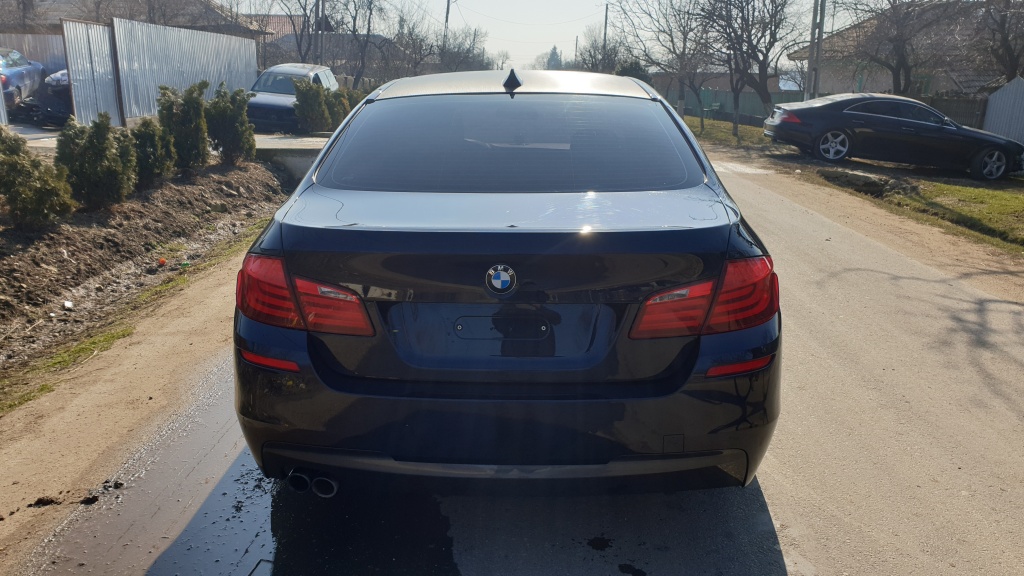 Bara fata BMW Seria 5 F10 2012 Berlina 3