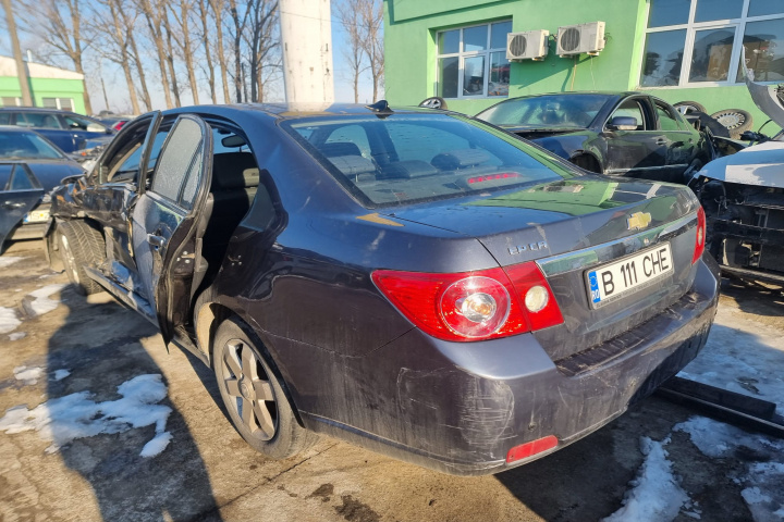 Bara fata Chevrolet Epica 2007 sedan/ber