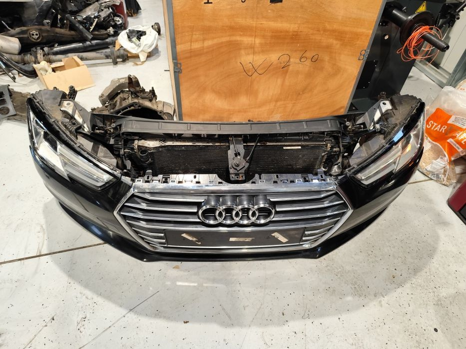 Bara fata completa audi A4 B9. Trager complet, far