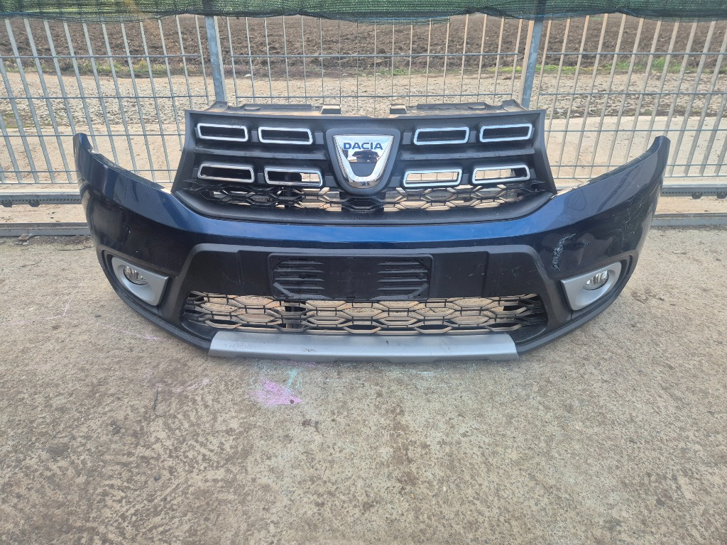 Bara fata completa dacia sandero 2 facelift
