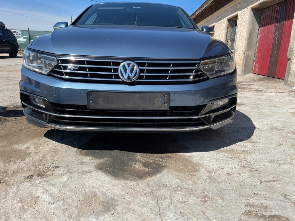 Bara fata completa R Line Vw Passat B8 2014-2017