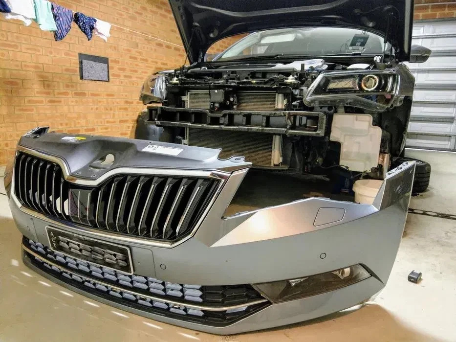 Bara fata completa Skoda Superb 2015+ 1 1