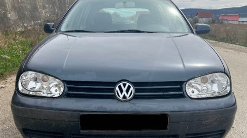 Bara fata completa VW Golf 4 din 2001 1.