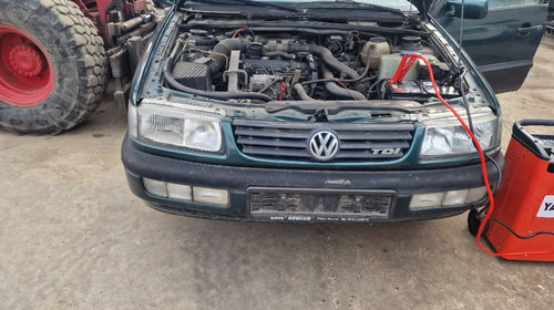 Bara fata completa VW PASSAT B4 an 1996 