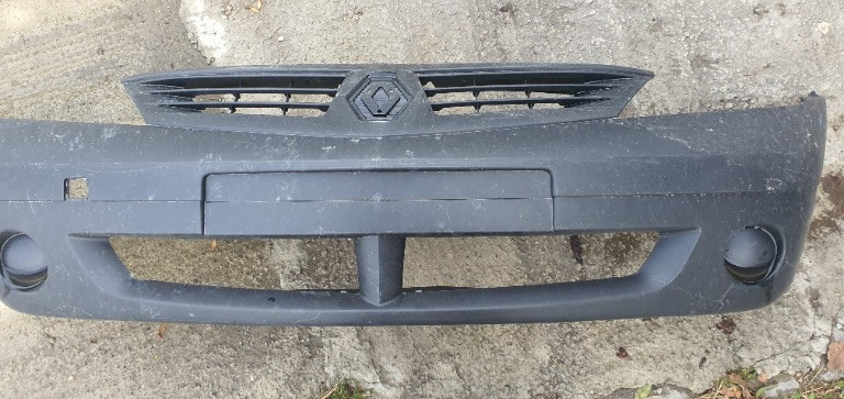 Bara fata cu locas grila Renault Dacia Logan 2005 2006 2007 2008