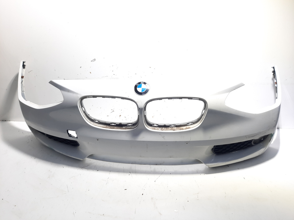 Bara fata cu proiectoare, Bmw 1 (F20, F21) (id:573637)