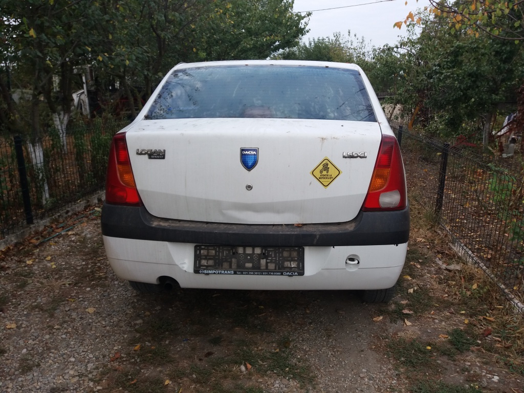 Bara fata Dacia Logan 2006 berlina 1.5 dci