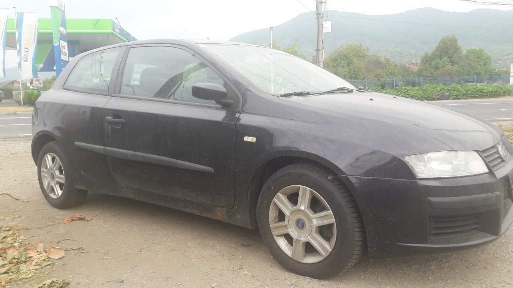 Bara fata Fiat Stilo 2001 Hatchback 1.9 