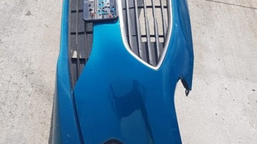 Bara fata Ford Fiesta 2018