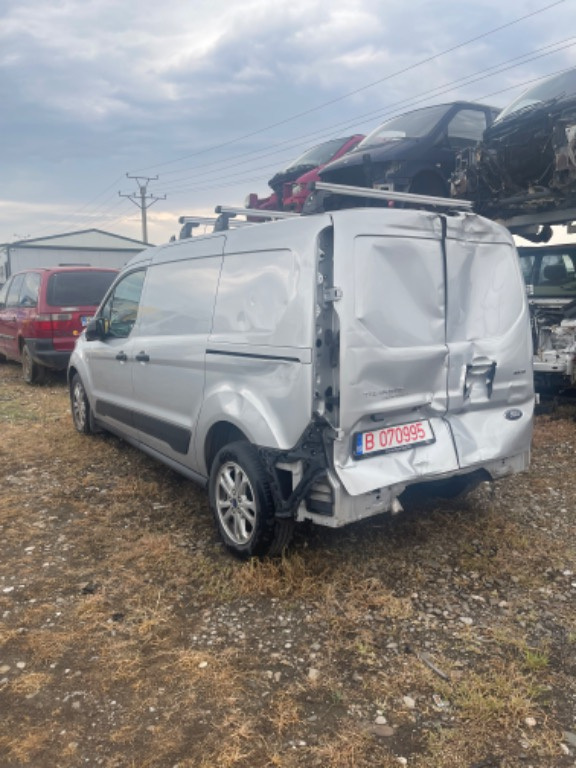 Bara fata Ford Transit Connect 2021 mono