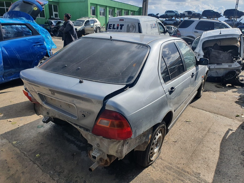 Bara fata Honda Civic 1998 6 berlina 1.4