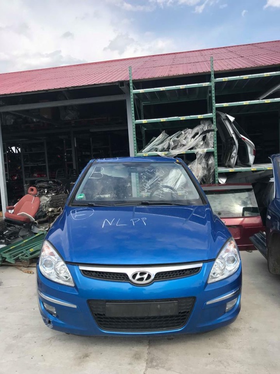 Bara fata Hyundai i30 2008