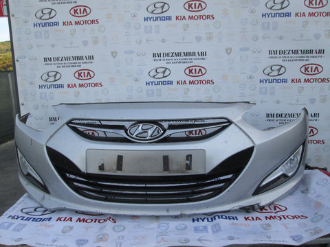 Bara fata Hyundai i40 2014