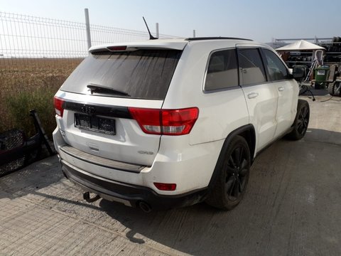 Bara fata Jeep Grand Cherokee 2015 Summit 3.0