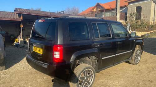 Bara fata Jeep Patriot 2009 Sub 2.0 crd