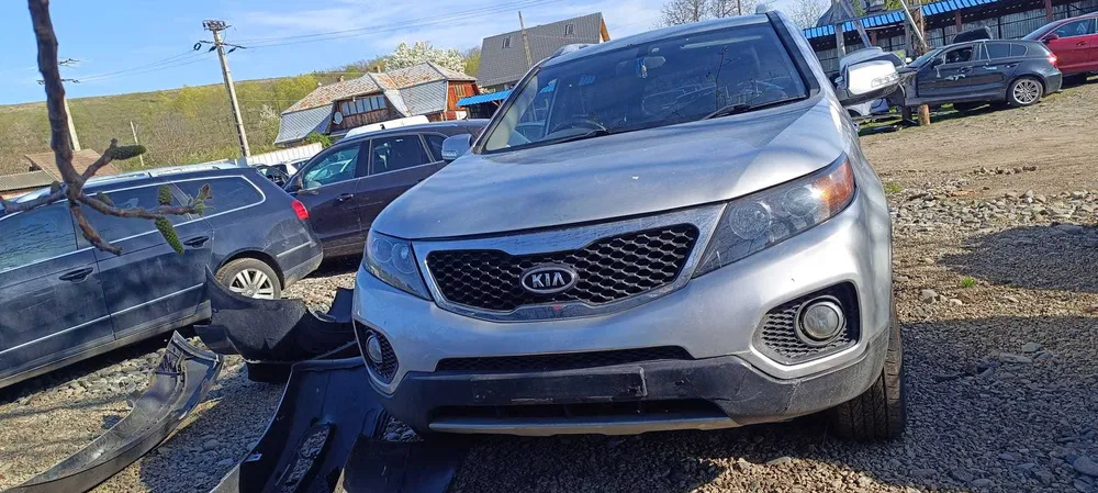 Bara fata Kia Sorento 2010 SUV 2.2CRDI 4X4