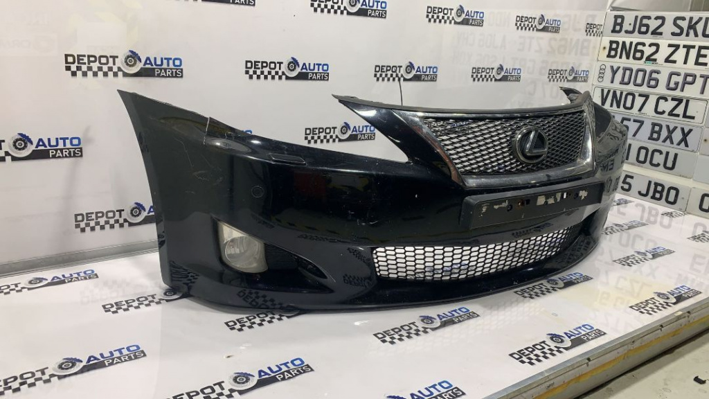 BARA FATA LEXUS IS 2010 CU MIC DEFECT  (id: 288)