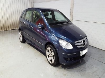 Bara fata Mercedes B-CLASS W245 2006 Hatchback 180