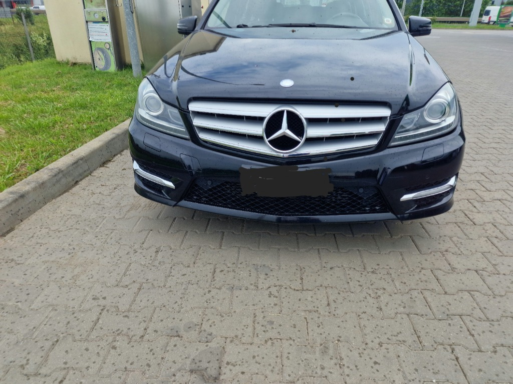 Bara fata Mercedes c class w204 AMG facelift