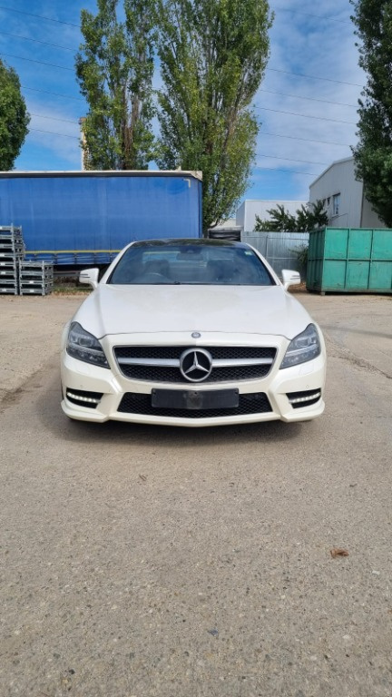 Bara fata Mercedes CLS W218 2012 2013 2014 amg