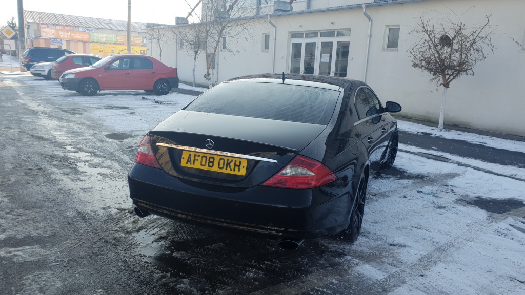 Bara fata Mercedes CLS W219 2008 Berlina