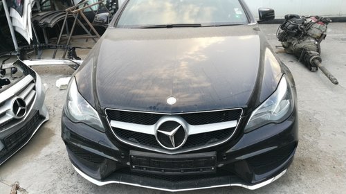 Bara fata Mercedes E-CLASS cupe C207 201